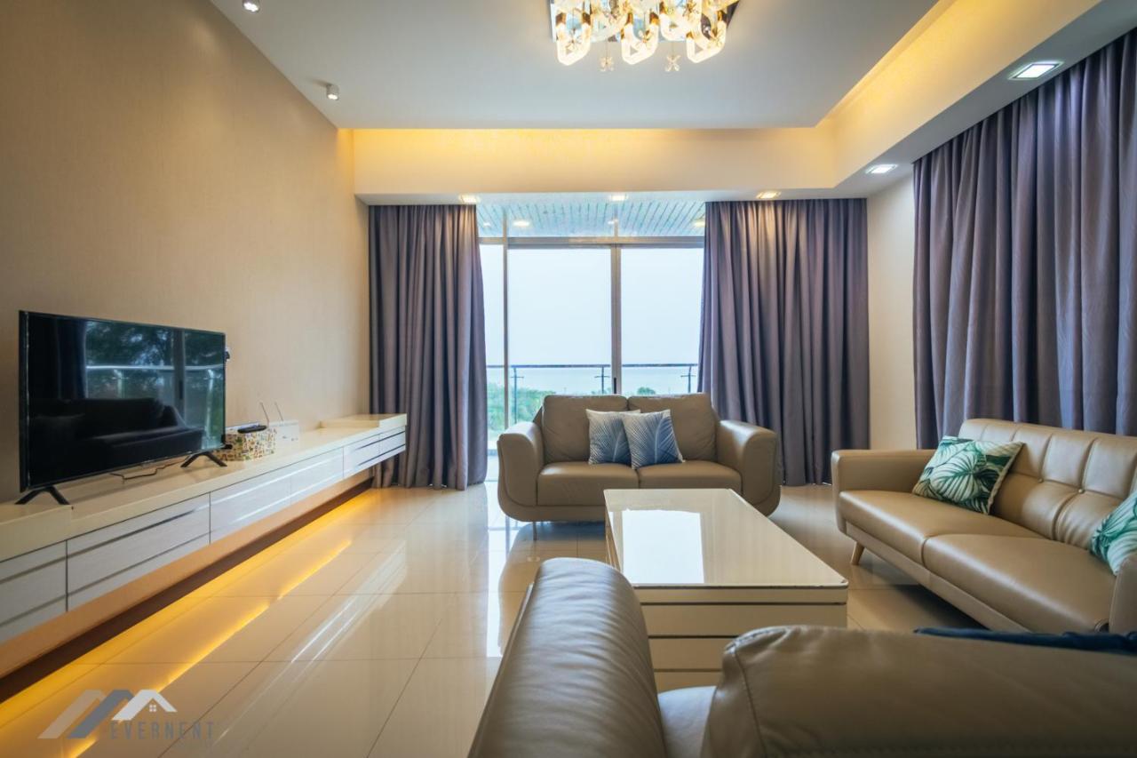Bay Resort By Evernent Miri Exterior photo