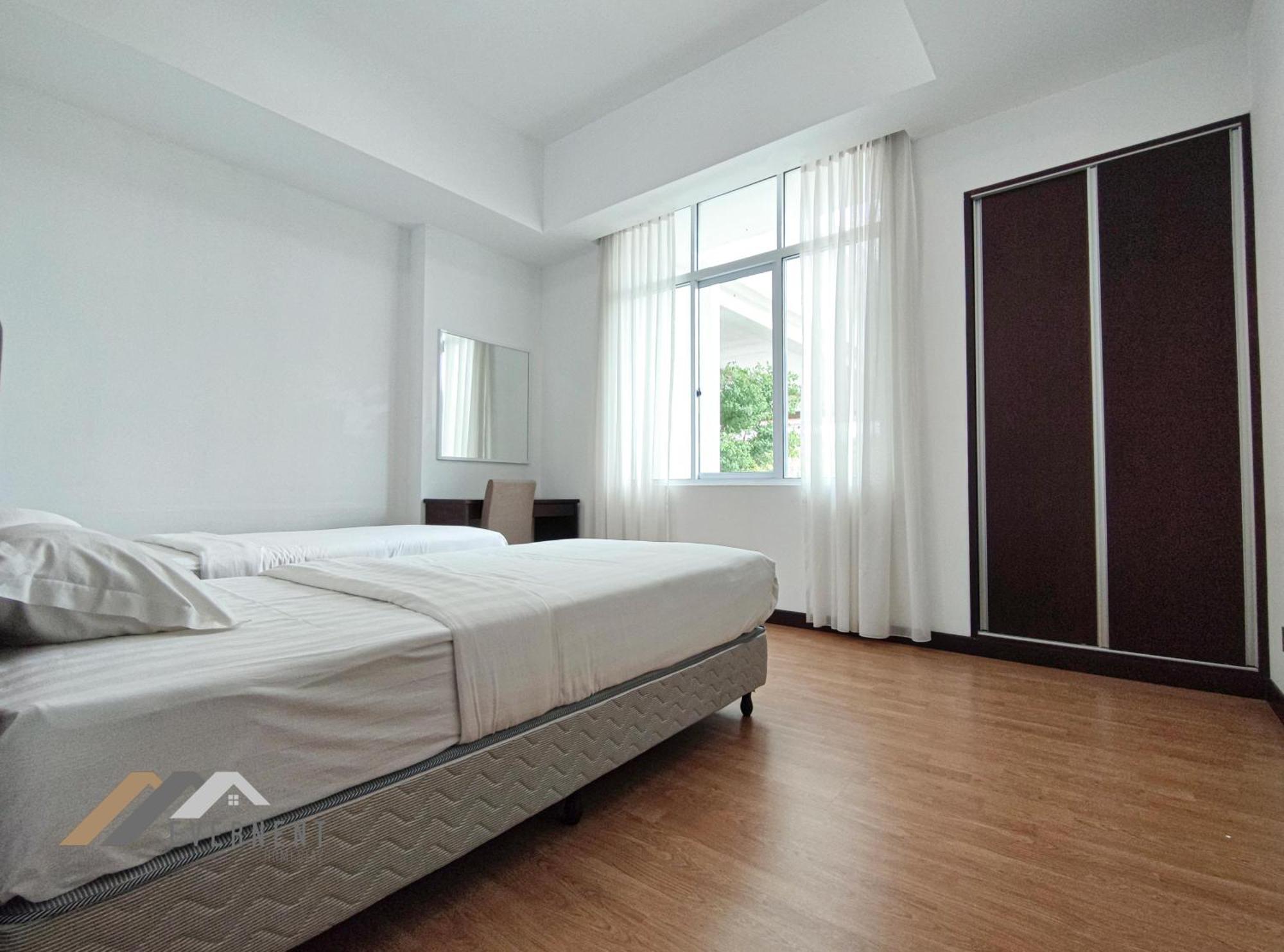 Bay Resort By Evernent Miri Exterior photo